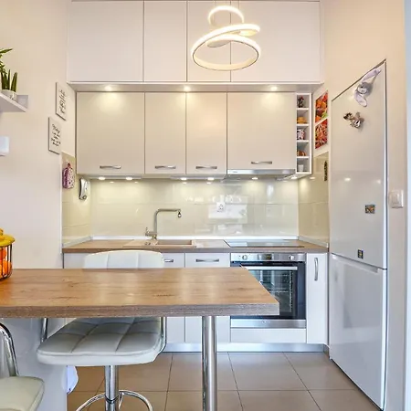 Apartman Bela ***** Pula