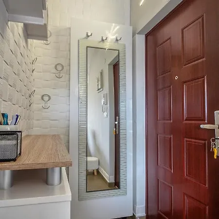 Apartman Bela *****